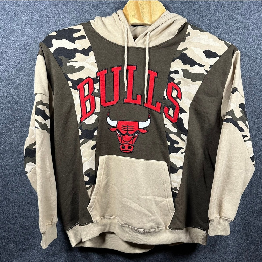 Chicago Bulls Women's Hoodie Camo Color Block Ultra Game‎ 1X